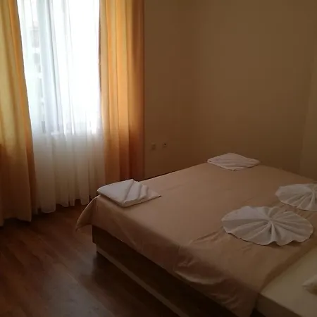 Golden Dunes Primorszko