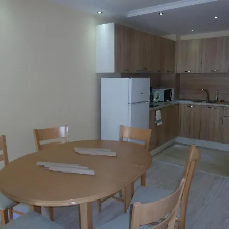 Golden Dunes Apartman *