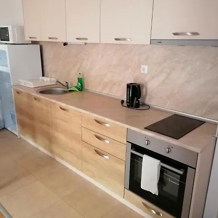 Golden Dunes Apartment