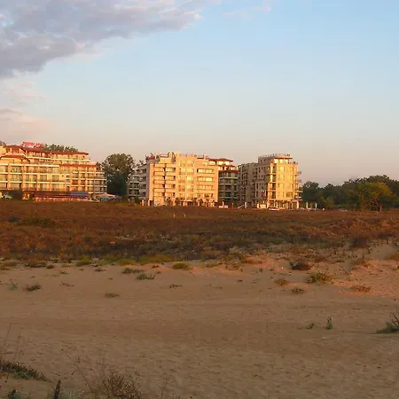 Golden Dunes Apartment Primorsko