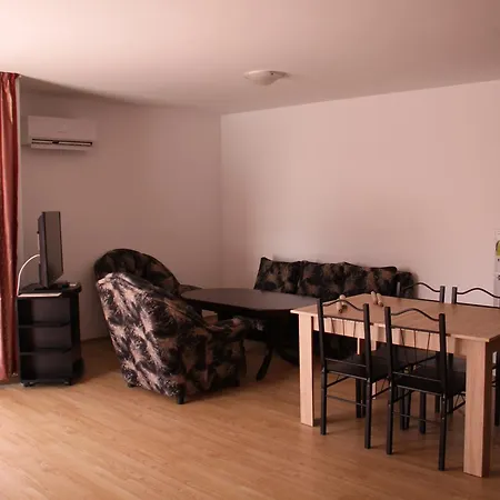 Golden Dunes Apartament